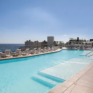 فندق بي.هوتيل